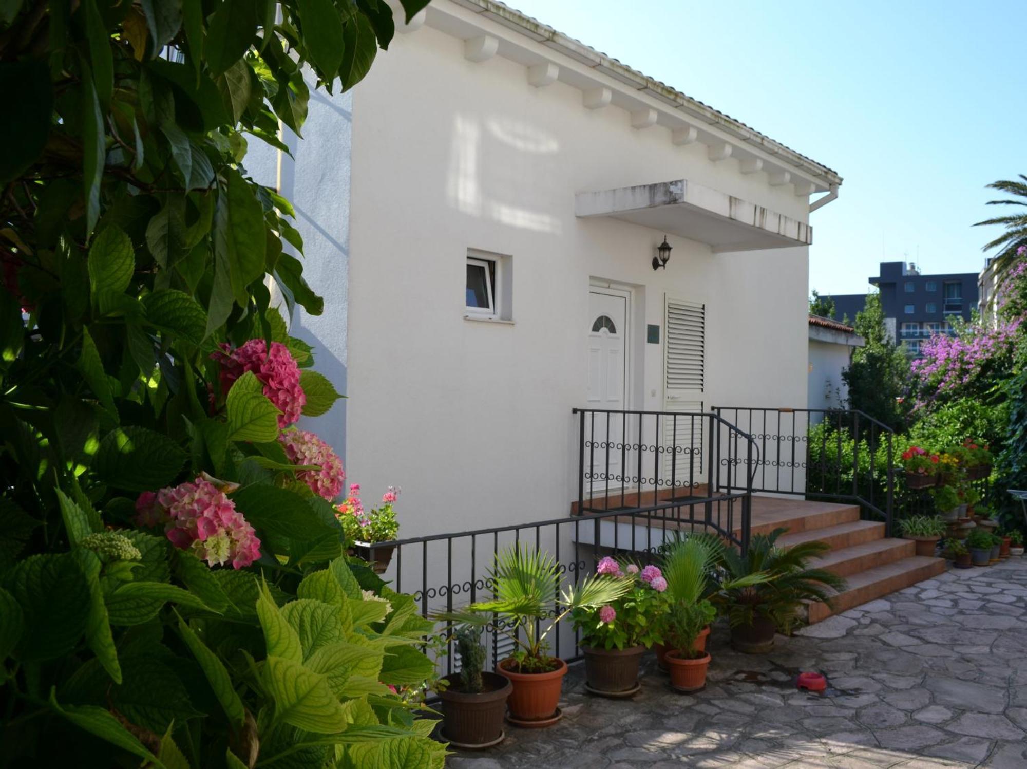 Apartments Luka 布德瓦 外观 照片